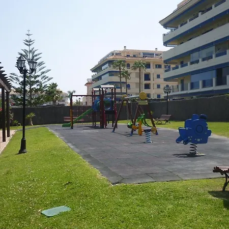 Beachfront 3 Bed Lägenhet San Luis de Sabinillas