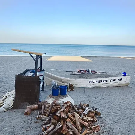 Beachfront 3 Bed San Luis de Sabinillas